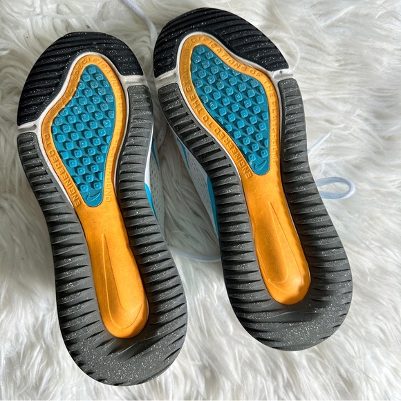 Nike Air Max Go - Picture 2 of 7